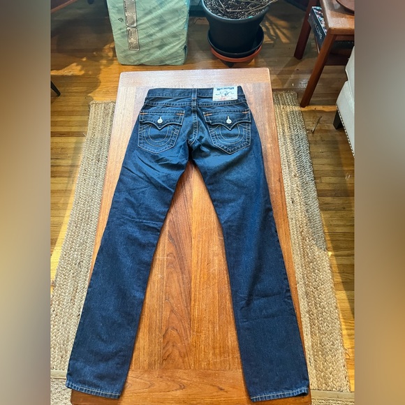 True Religion Size 29 Skinny - Picture 2 of 6